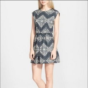 Like New Alice+Olivia Geo Print Size 4